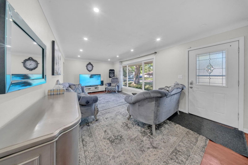 2765 Merrill Street - Photo 7