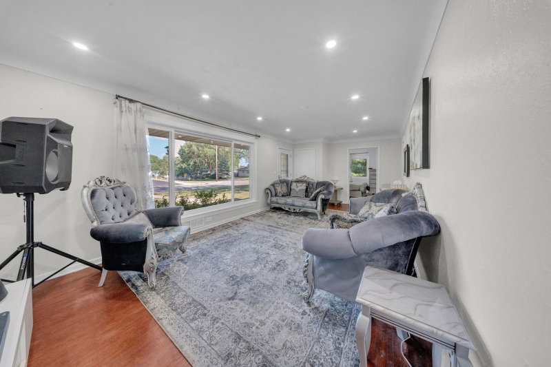 2765 Merrill Street - Photo 8