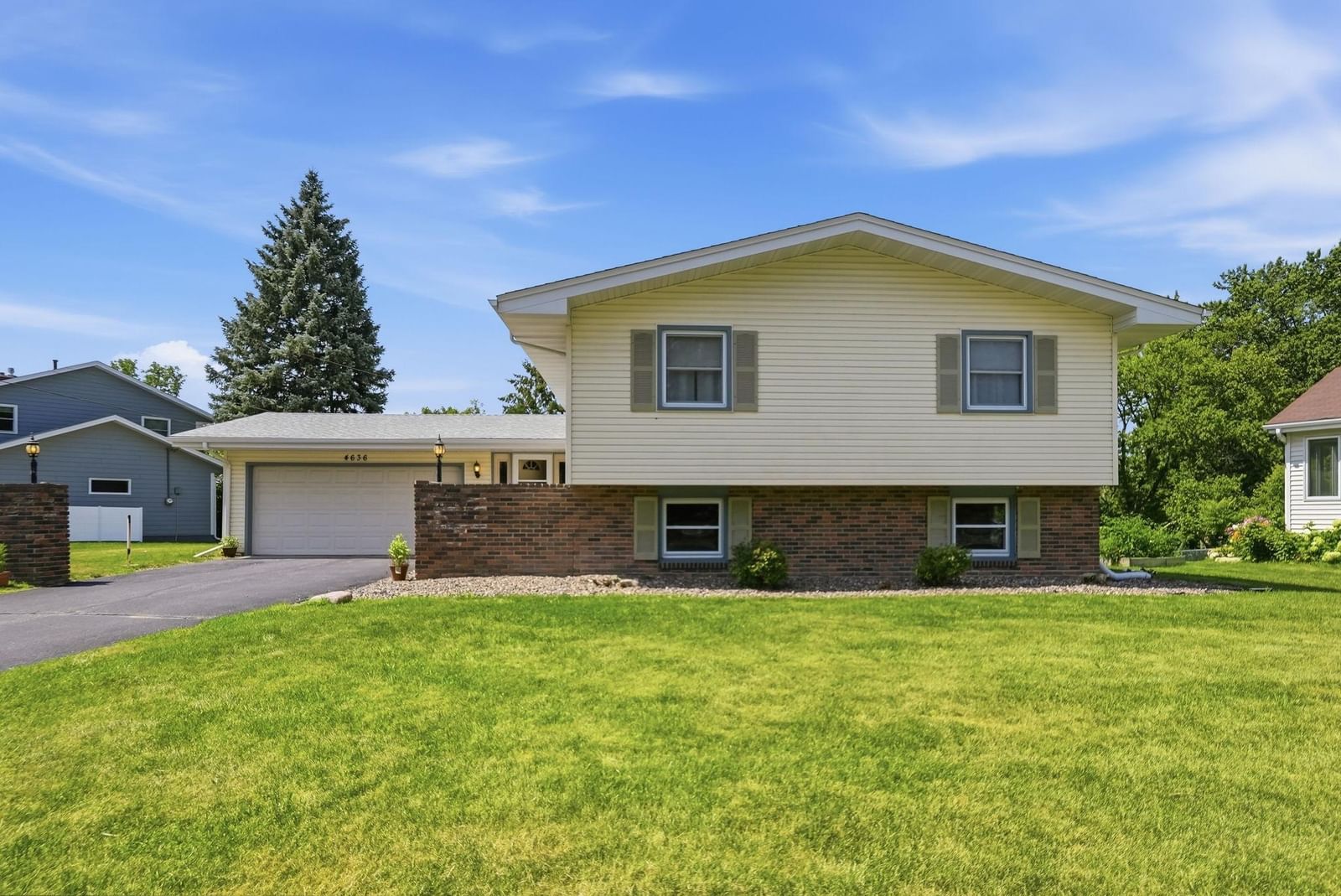 4636 Heritage Hills Drive
