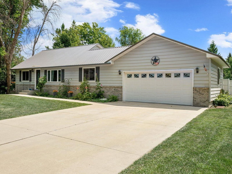 1429 Rice Lake Street - Photo 2