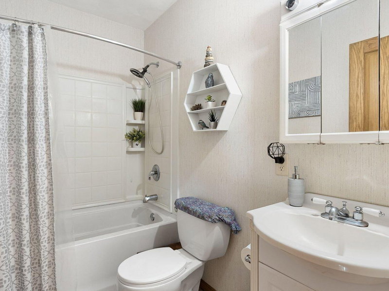1429 Rice Lake Street - Photo 24