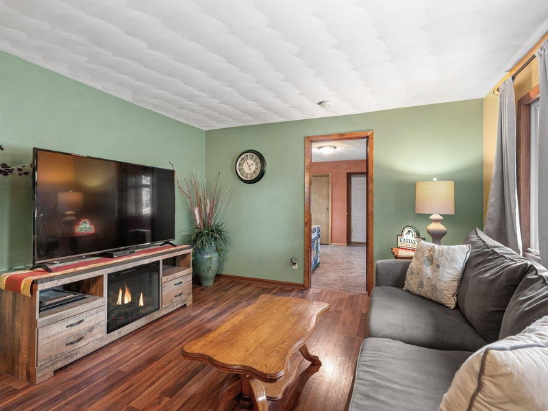1429 Rice Lake Street - Photo 5