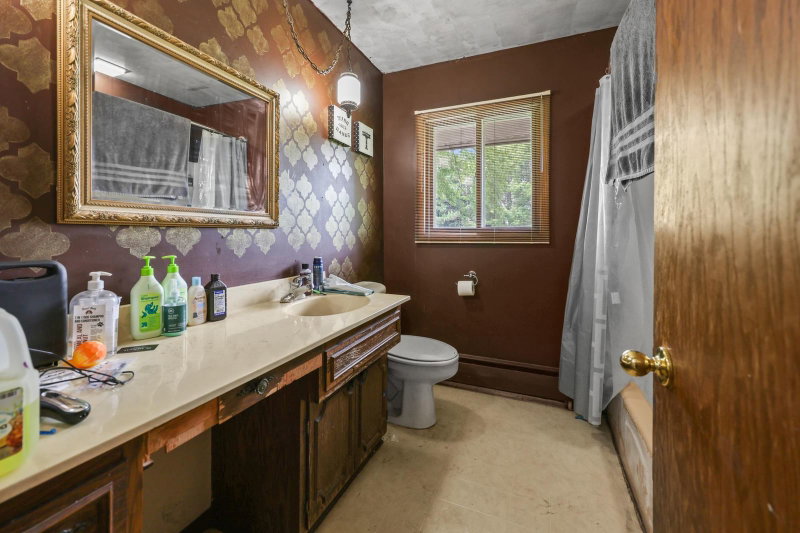 2146 15th Street NE - Photo 13