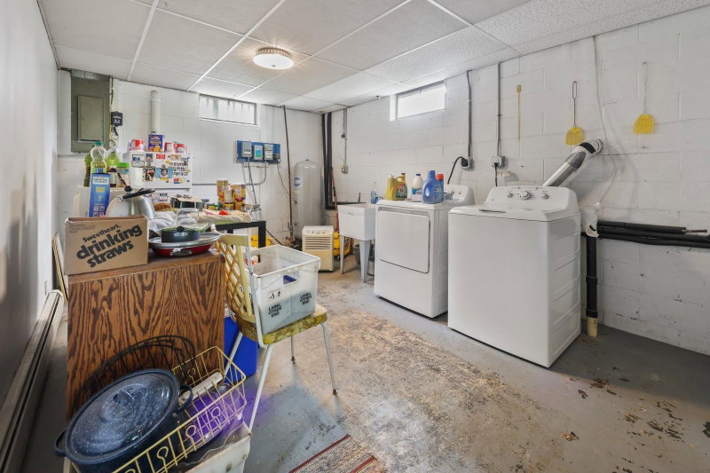 2146 15th Street NE - Photo 25