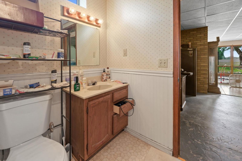 2146 15th Street NE - Photo 28