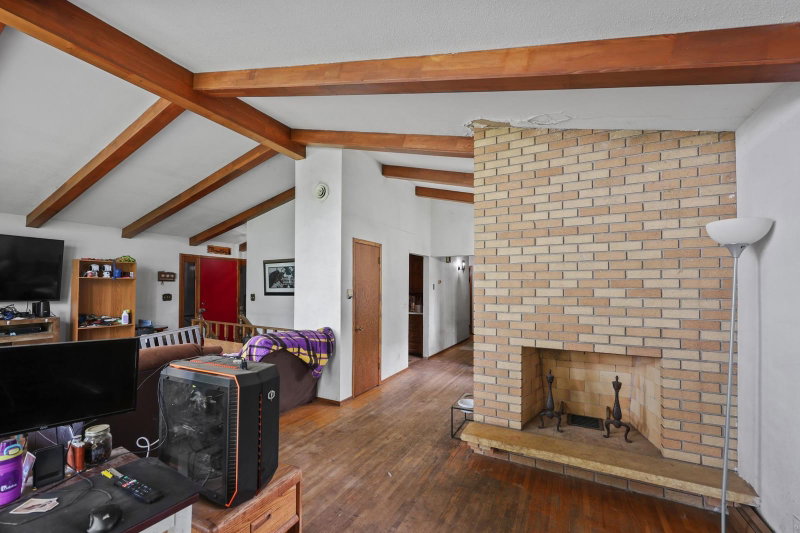 2146 15th Street NE - Photo 9