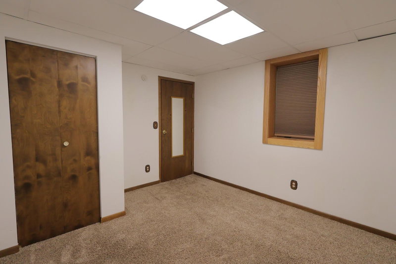 67 13th Avenue SW - Photo 16