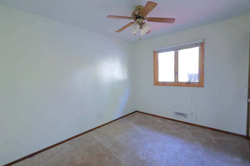 67 13th Avenue SW - Photo 6