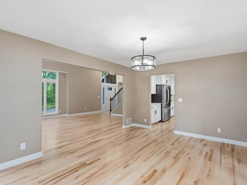 4816 Kingsdale Drive - Photo 11