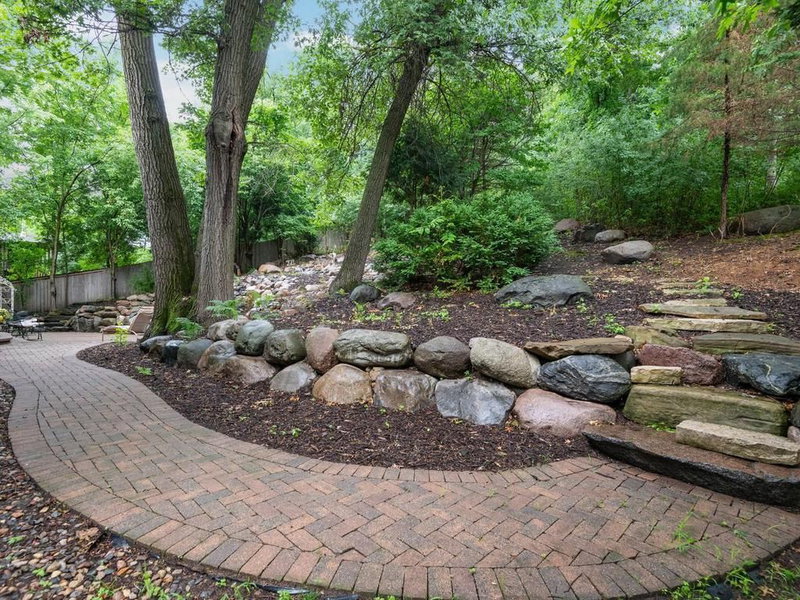 4816 Kingsdale Drive - Photo 48