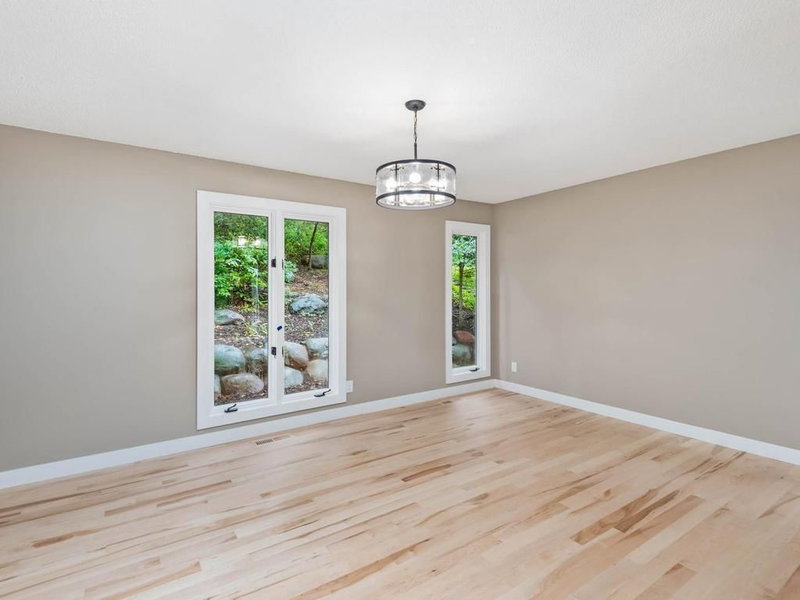 4816 Kingsdale Drive - Photo 10