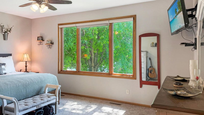 912 Superior Drive - Photo 18