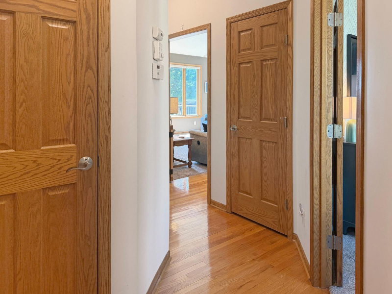 912 Superior Drive - Photo 22