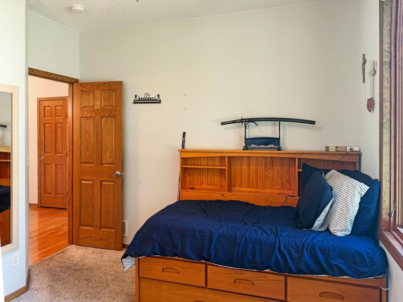912 Superior Drive - Photo 27