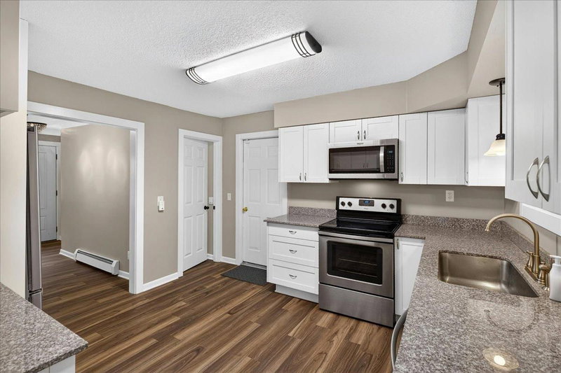 20657 Jewel Avenue N - Photo 15
