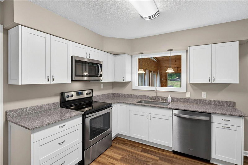 20657 Jewel Avenue N - Photo 16