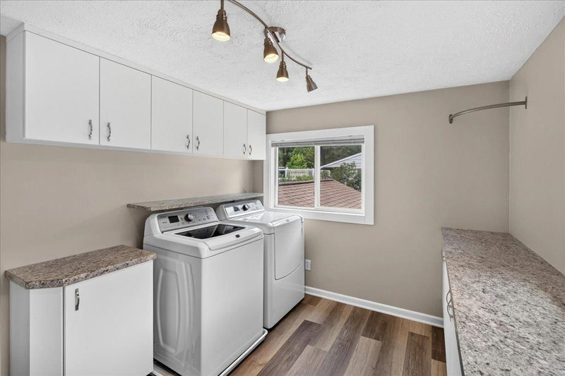 20657 Jewel Avenue N - Photo 34