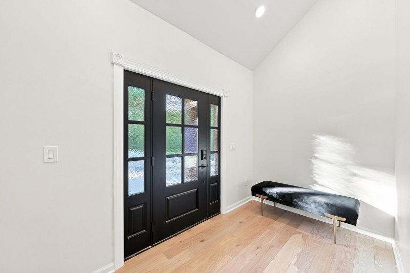 10761 Penfield Avenue Court N - Photo 11