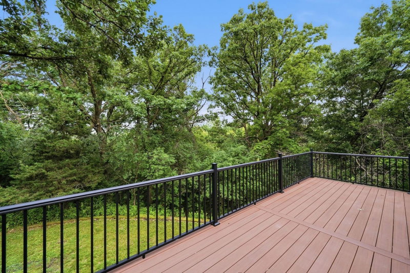 10761 Penfield Avenue Court N - Photo 47