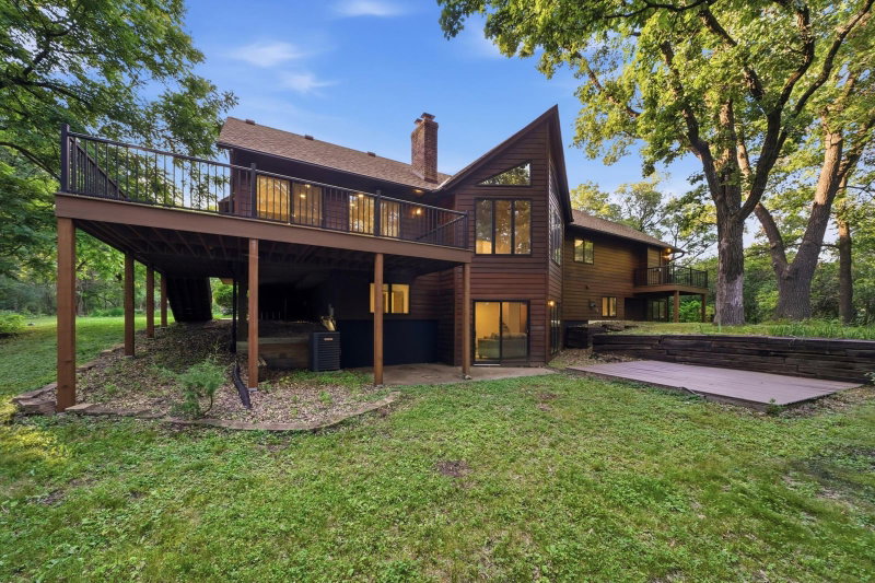 10761 Penfield Avenue Court N - Photo 55