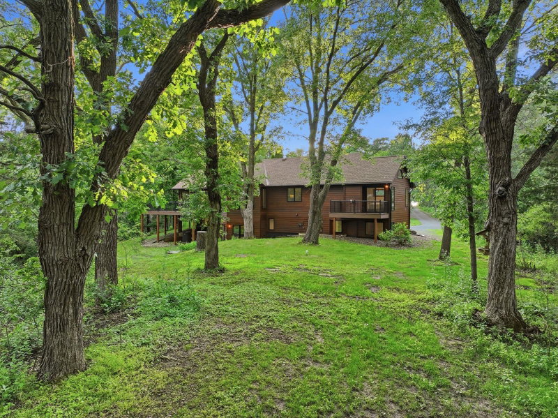 10761 Penfield Avenue Court N - Photo 69