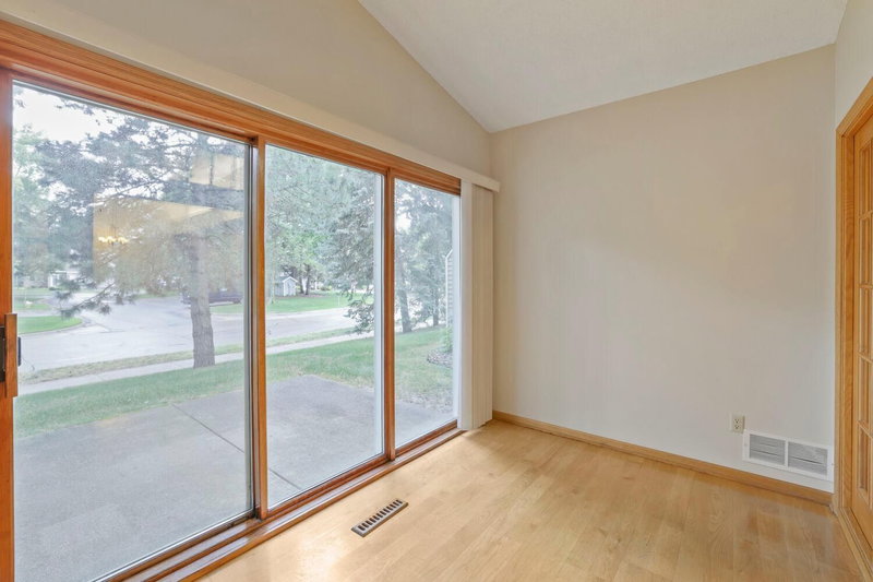 539 Lovell Avenue - Photo 22