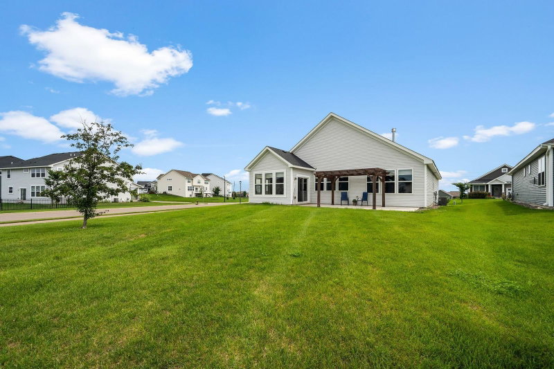 8388 Yearling Drive - Photo 21