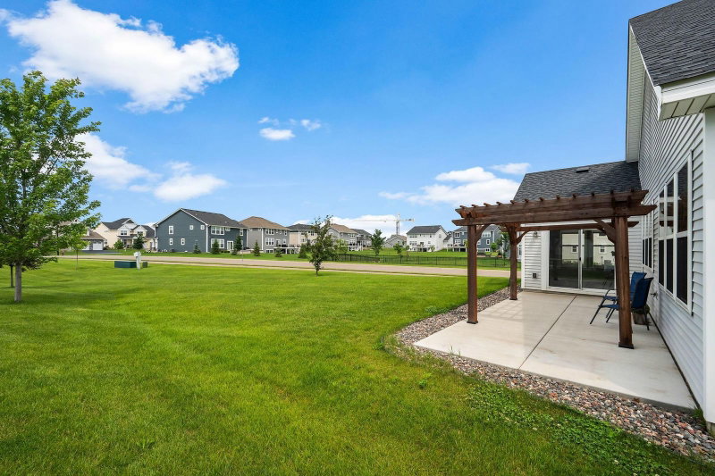 8388 Yearling Drive - Photo 22