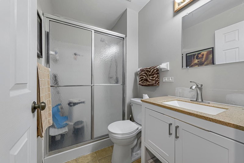 18450 Creeks Bend Drive - Photo 23