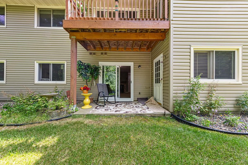 18450 Creeks Bend Drive - Photo 6