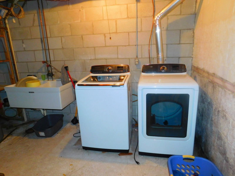 1477 Arkwright Street #C - Photo 37