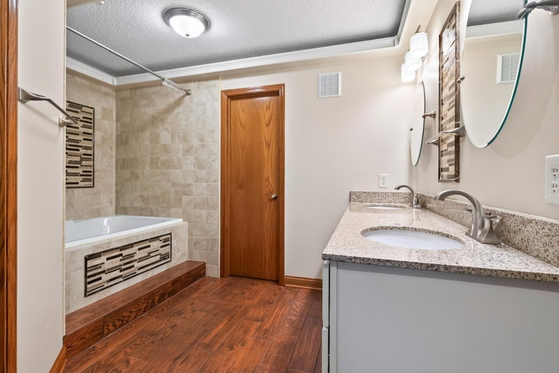 14885 Sumter Avenue - Photo 11