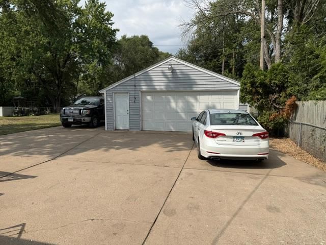 5911 Hodgson Road