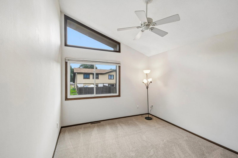 1748 Mcknight Road N #24 - Photo 20