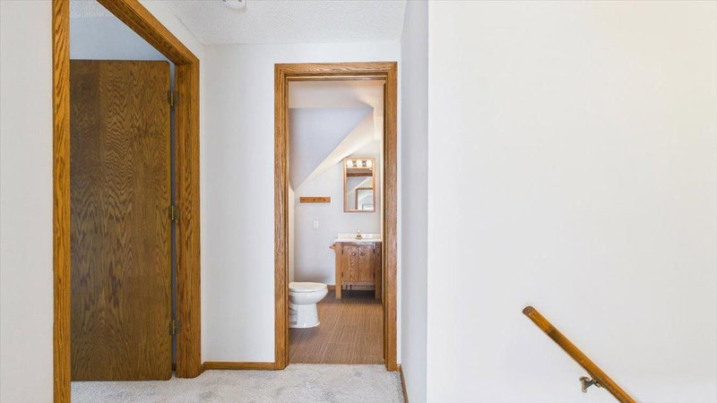 3318 Ulysses Street NE - Photo 33