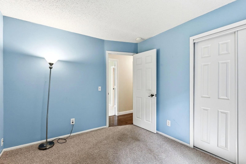 7064 Springhill Circle - Photo 17