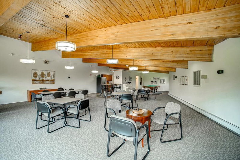 2680 Oxford Street N #107 - Photo 30