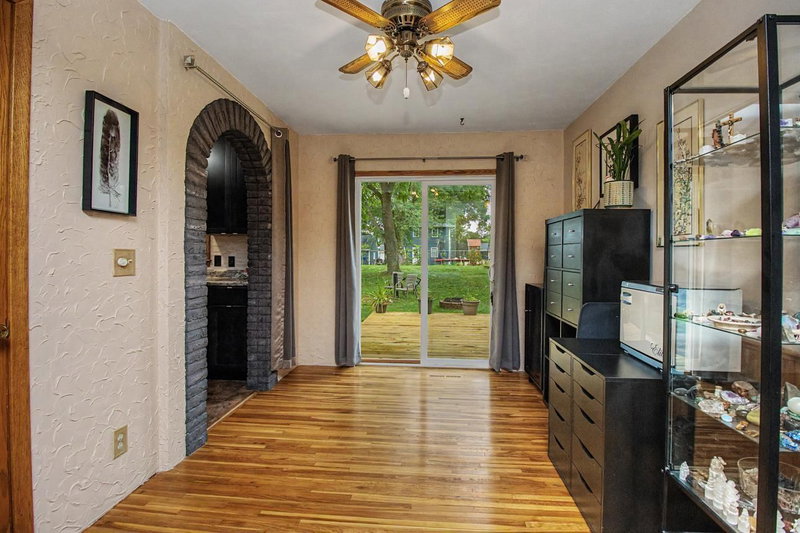 10524 7th Street NE - Photo 10