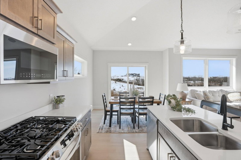 9653 Cedarwood Court - Photo 7