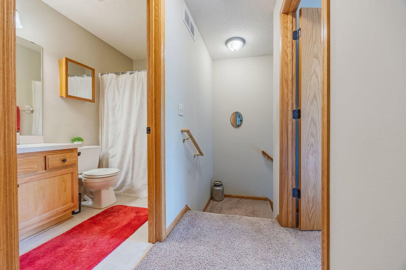 1555 County Road D E #B - Photo 20