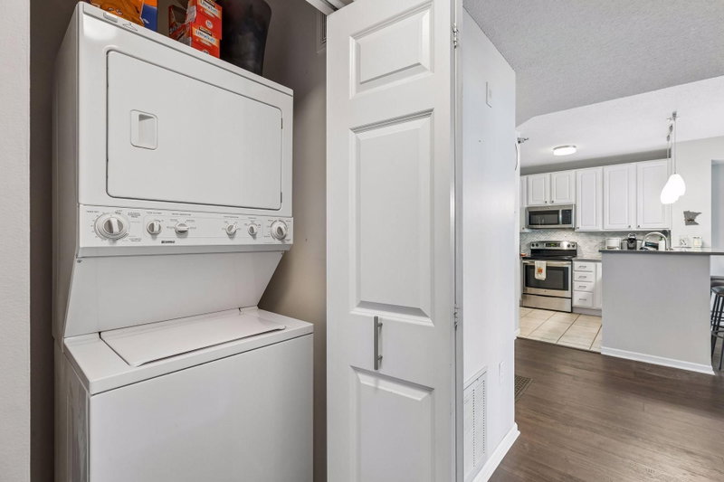 680 N 2nd Street #401 - Photo 27