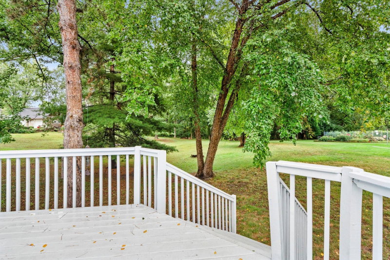8008 Mount Curve Boulevard - Photo 44