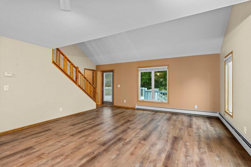 8008 Mount Curve Boulevard - Photo 4