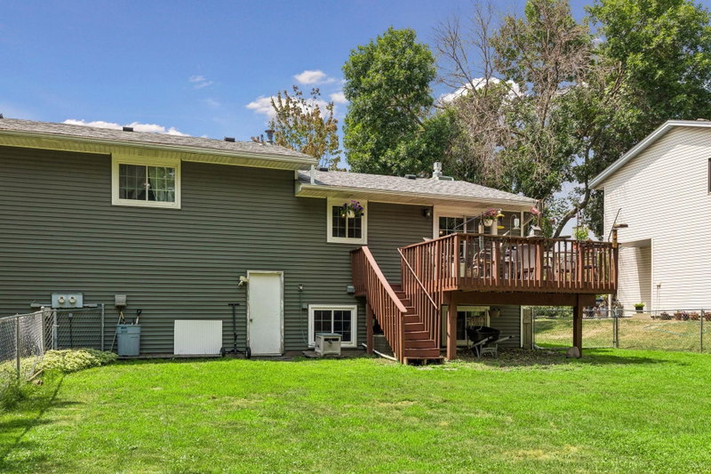 17540 Ionia Path - Photo 35