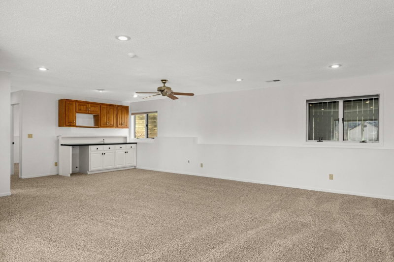 2916 Frank Street - Photo 20