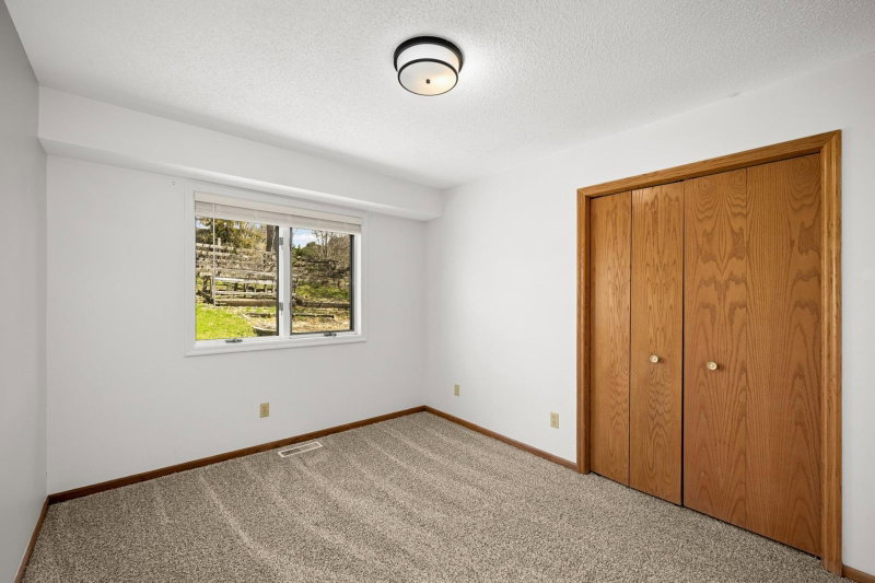 2916 Frank Street - Photo 14