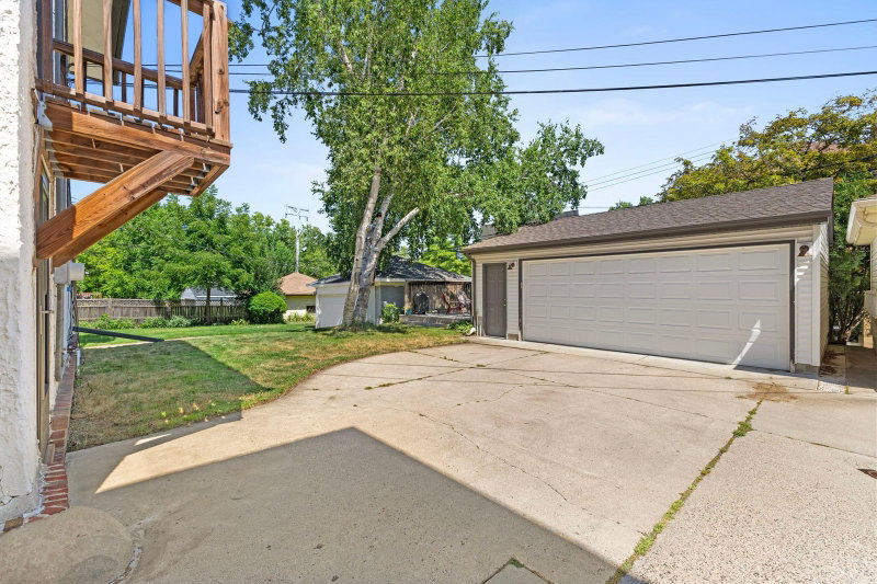 4517 Aldrich Avenue S - Photo 32