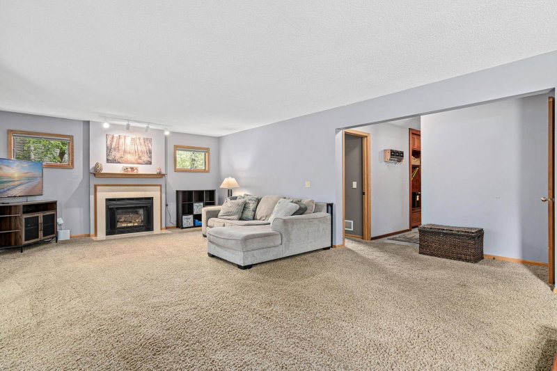 726 Camberwell Drive - Photo 21