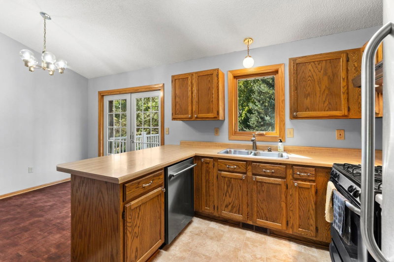 2824 Mckinley Drive - Photo 15