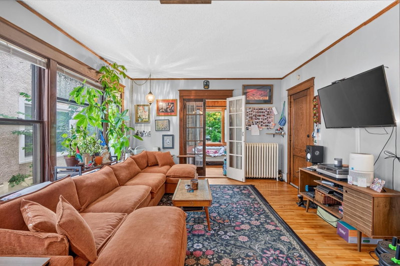 2545 Fillmore Street NE - Photo 8